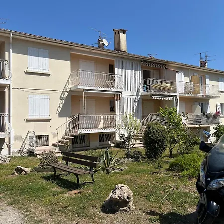 T2 Centre-ville, A Pied, Calme, 4 Couchages Apartmán Cavalaire-sur-Mer